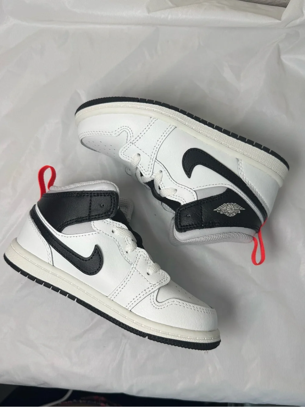 Toddler/Baby Jordan 1 Mid Kids Sneaker in ‘Summit White’